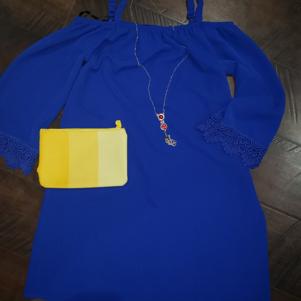 Spring dress, used maybe 1 time, in great shape!